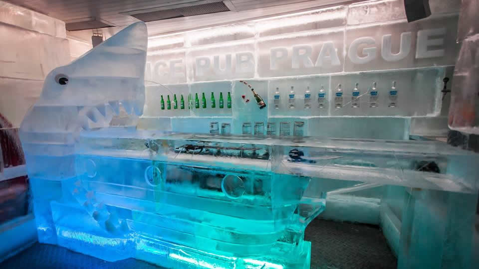 il bar di ghiaccio a praga