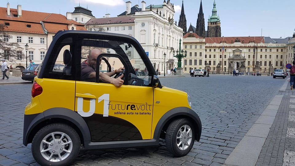 Praga-car-sharing-auto-elettriche